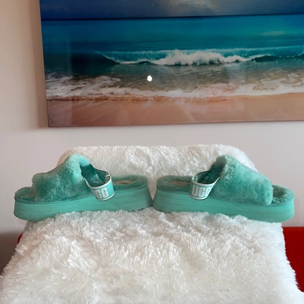 Ugg shearling slipper sandals real shearling , turquoise color  Preowned by me